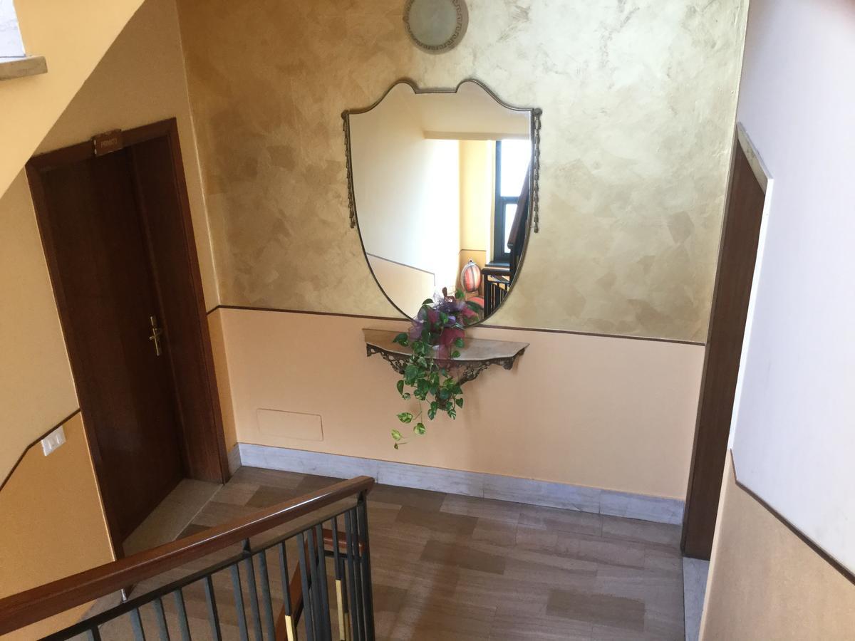 Albergo Diana Legnaro Экстерьер фото